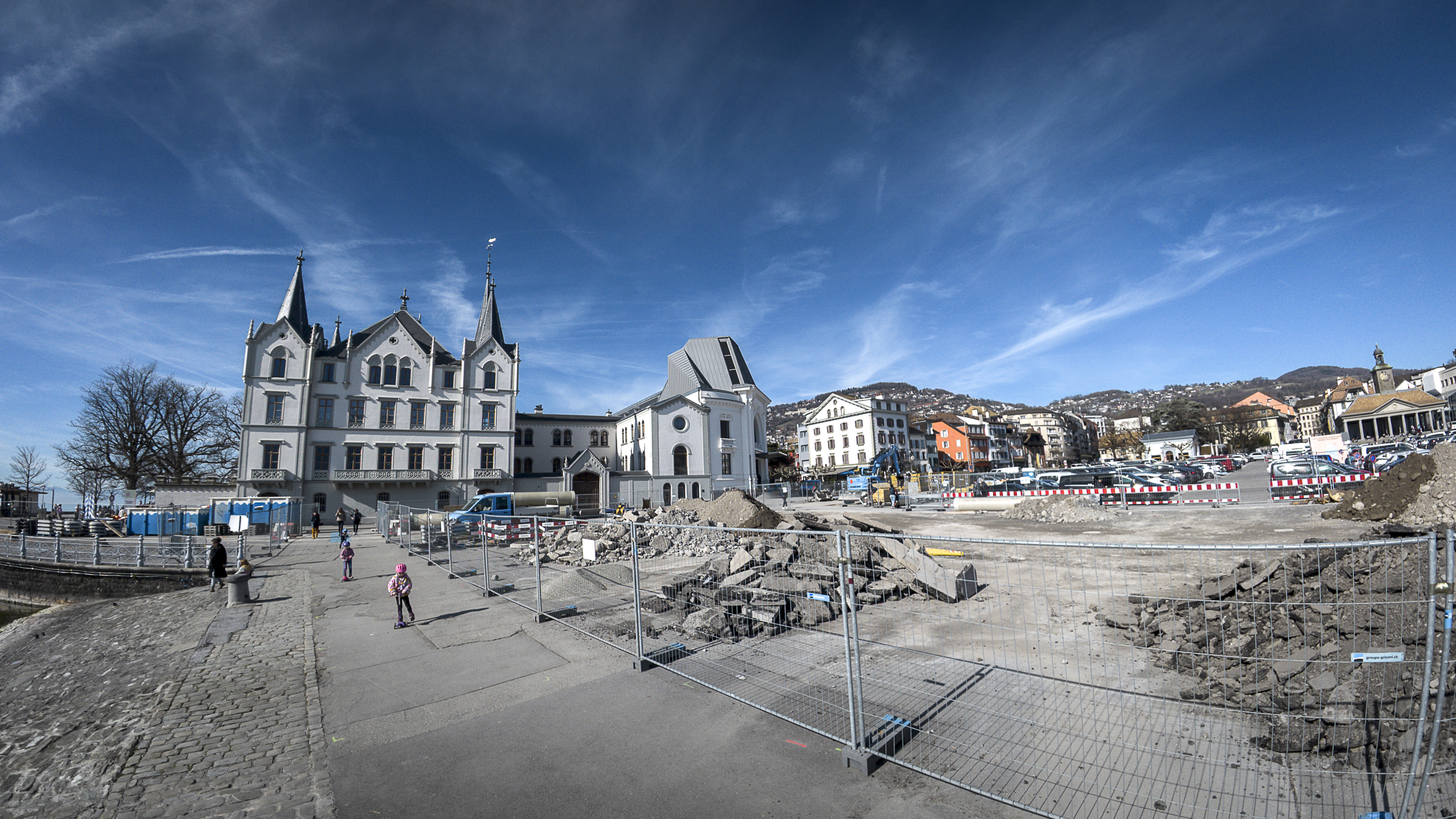 Vevey demande des crédits supplémentaires pour réaménager la place du Marché